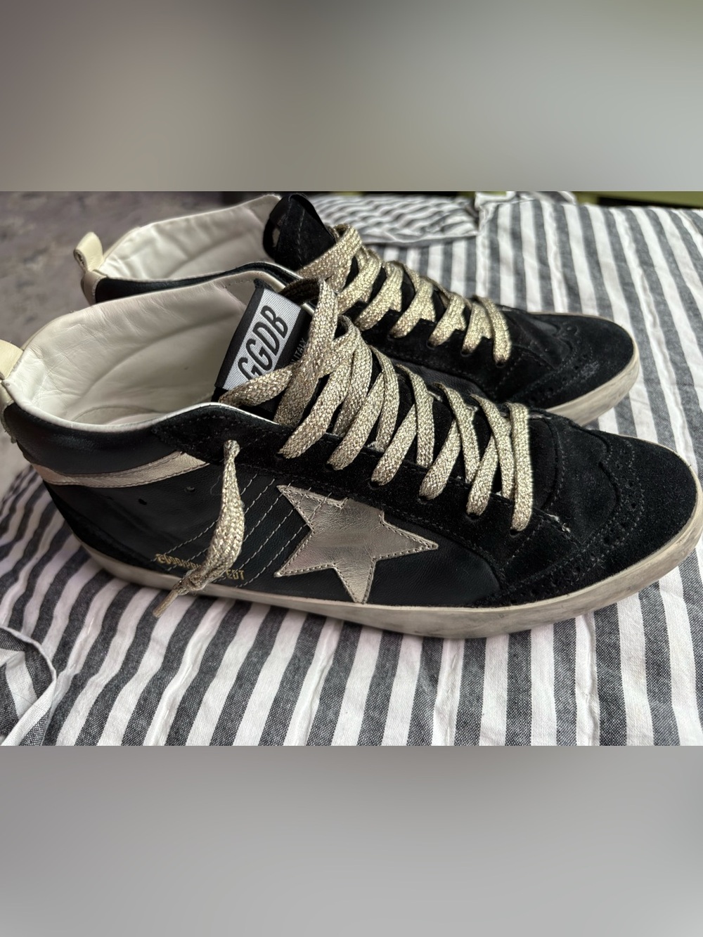 Golden Goose  Midstar Sneakers size 9/40